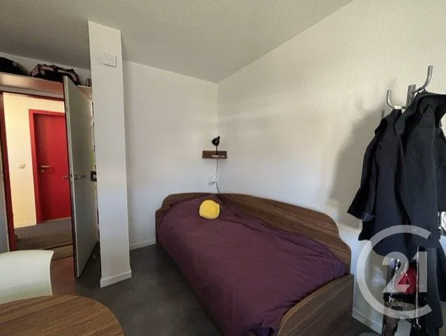 Appartement F1 — LYON — photo 4
