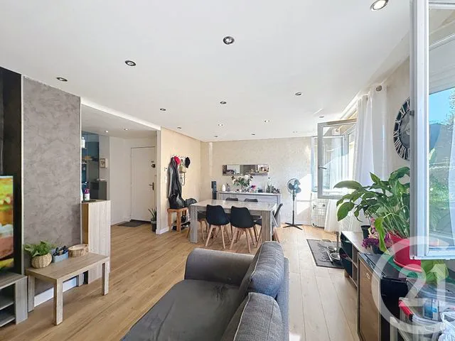Appartement F3 — FEYZIN — photo 3