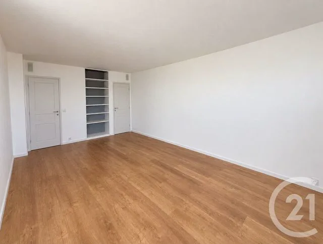 Appartement T4 — BRON — photo 5